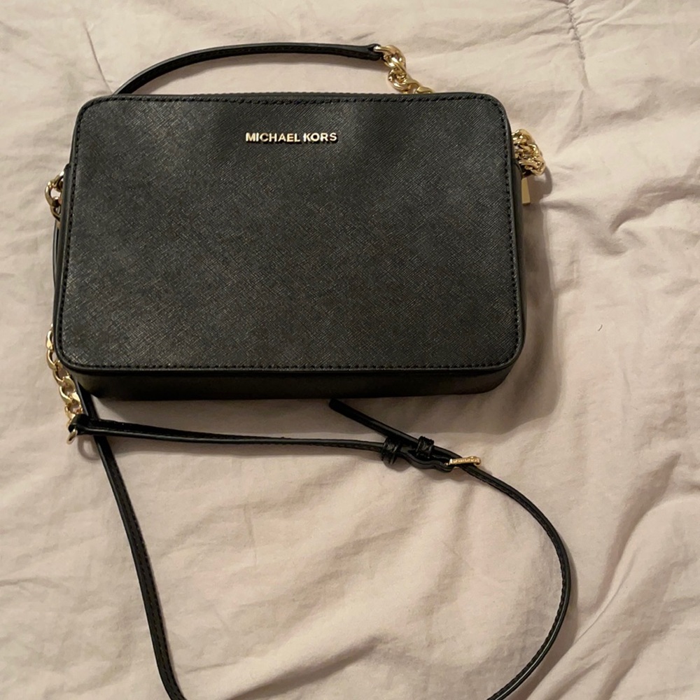 MK Jet Set Large Crossbody Black Bag